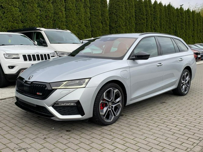 Škoda Octavia RS iV 1.4 Plug-In Hybrid Bogate Wyposażenie Alcantara IV (2020-)