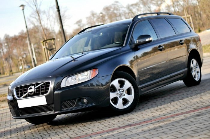 Volvo V70 FULL_OPCJA_2.0_D3_136Km_Skóra_Kolor_Navi_City_ III (2007-)