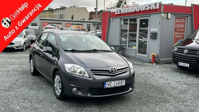 Toyota Auris 1.6 Benzyna Moc 132KM Zarejestrowany Ubezpieczony I (2006-2012)