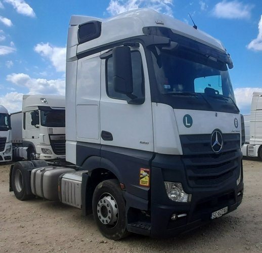 Mercedes Actros