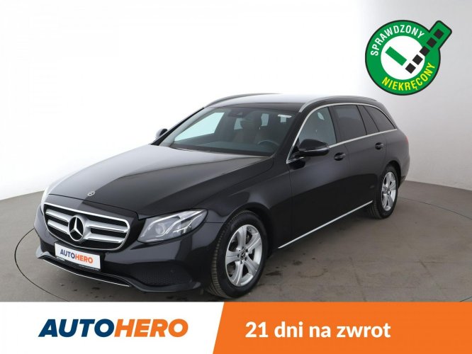 Mercedes E 220 2.0D Automat 4Matic Avantgarde Navi El.Grzane Fotele Multibeam Kamera W213 (2016-)