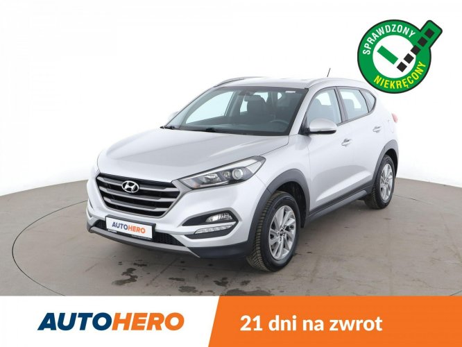 Hyundai Tucson PDC klima-auto grzane fotele Bluetooth LED III (2015-2020)