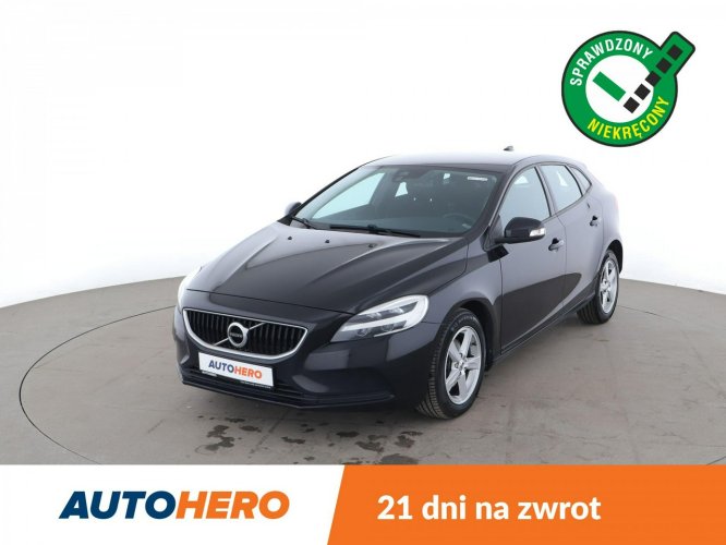 Volvo V40 full LED, navi, klima, czujniki parkowania II (2012-)