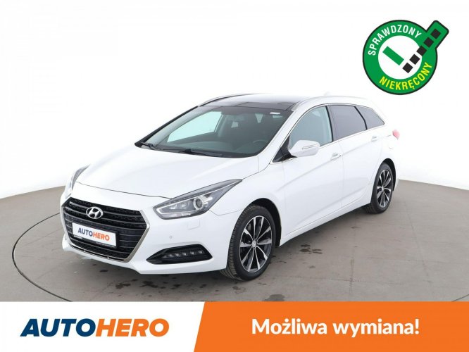 Hyundai i40 bi-xenon, klima auto, grzane fotele, navi, panorama, kamera i czujniki