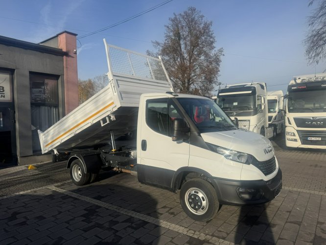 Iveco Daily Iveco daliy 35c18, wywrotka 3 stronna, 3litry, blokada mostu