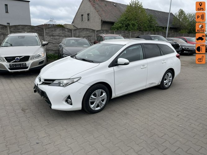 Toyota Auris Kamera cofania Książka serwisowa II (2012-)