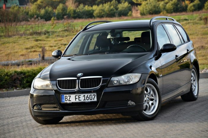 BMW 318 2,0 Benzyna 129KM Niemcy ASO E90 (2005-2012)