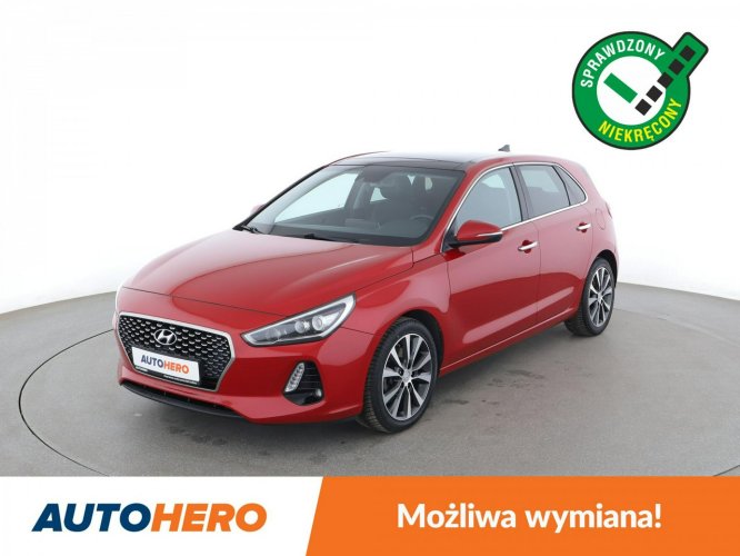 Hyundai i30 full LED, navi, klima auto, kamera i czujniki parkowania, hak III (2017-)